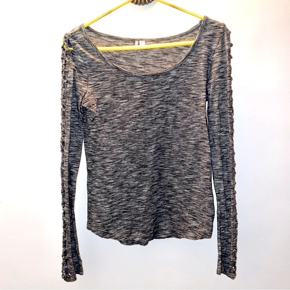 Rip Curl Marled Gray Long Sleeve Top with Open Knotted Sleeves Size XS